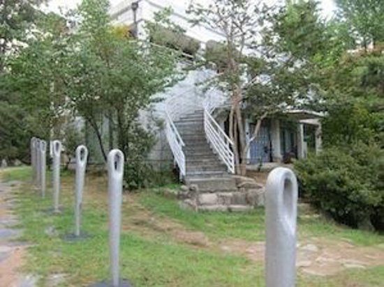 パク・ウル・ボク刺繍博物館